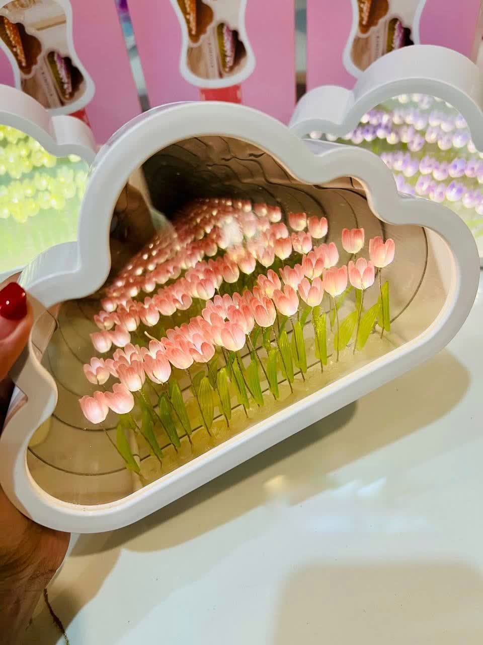 چراغ خواب و آینه دشت لاله🌷